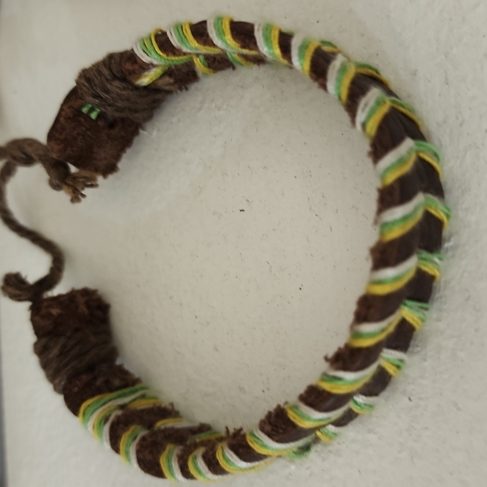 Men's drawstring bracelet